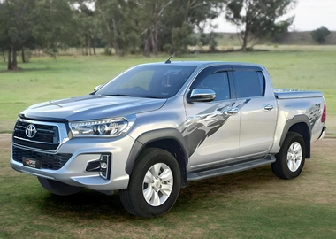 HILUX REVO