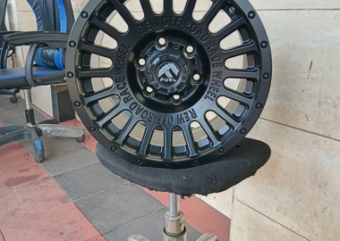 Size 17 offset rims