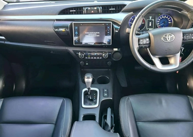 HILUX REVO
