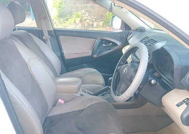 Toyota Vanguard 2009 model