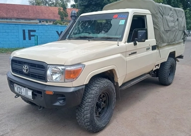 Toyota landcruiser pickup