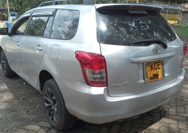 Toyota fielder