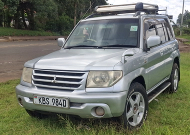 Mitsubishi pajero