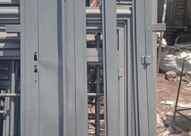Single steel doors