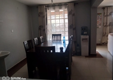 4 bedroom plus sq