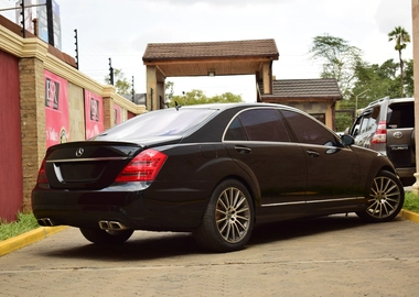 Mercedes Benz s600