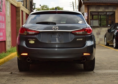 Mazda Atenza 2010 model