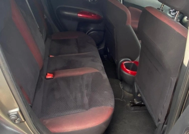 Nissan Juke 2010 model