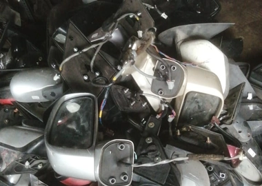 Nissan tiida side mirror