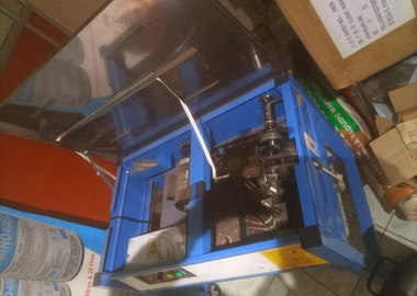 Strapping machine