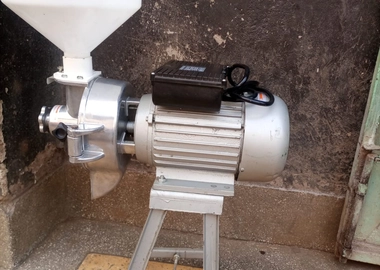 Peanut butter making machine