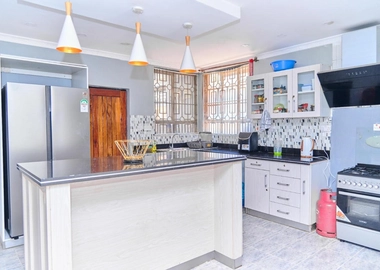 4BR MAISONETTE WITH EXTENSION – JAMBO ESTATE, LANGATA (HSE 975)