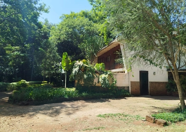 5 acres prime commercial land
