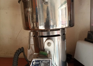 Grinding machine