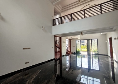 7 bedroom property for rent