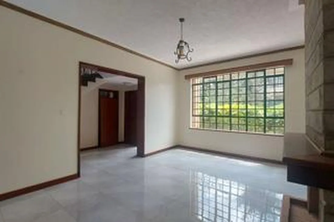 Brookside 4 bedroom townhouse