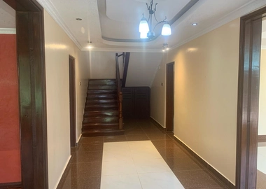 4 bedroom mansionette for rent