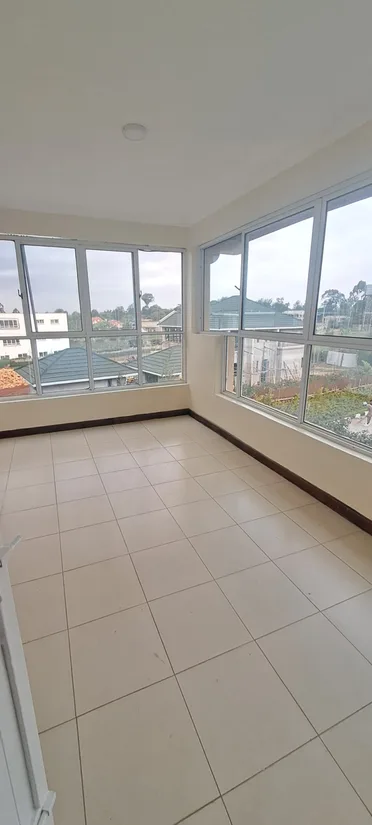 4 bedroom gated community mansion for rent