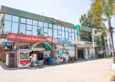 Commercial property for lease