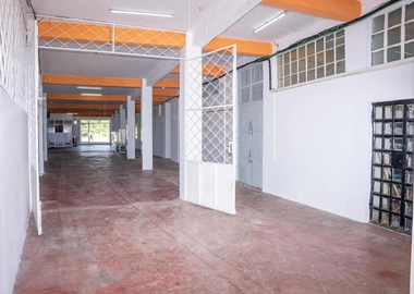 Commercial property for lease