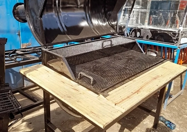 Unique barbecue grill