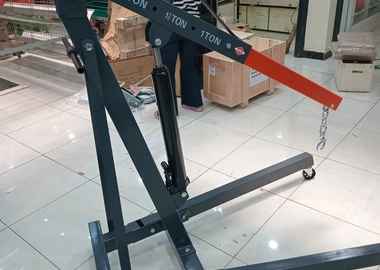 2 ton engine crane