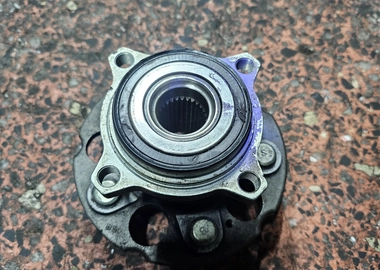 Toyota fielder 4wd rear hub