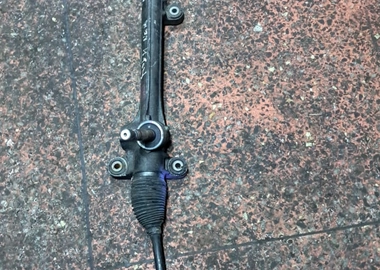 Toyota Noah steering rack
