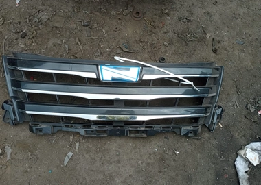 Noah 2015-2017 Front Grill