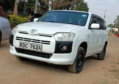 Toyota Succeed f extra