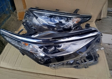 2016 Toyota auris headlights