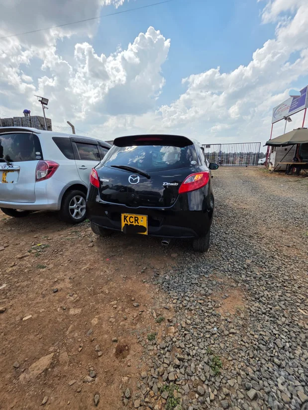 2011 Mazda Demio