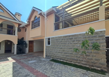 4 bedroom all ensuite for rent in kitengela