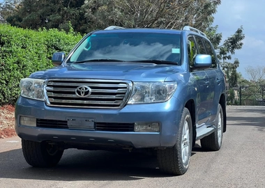 Toyota Landcruiser V8 (2010) – 4700cc Petrol | KSh 4M Negotiable