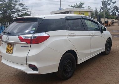 🚗 Honda Shuttle 2016 – 7 Seater | KSh 1,350,000 | Ready for Family & Travel!