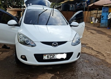 Mazda Demio 2011