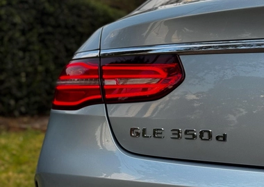 Mercedes-Benz GLE350 d 2015 – Luxury Deal! 🔥