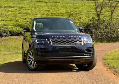 💥 Range Rover Vogue 2018 – Fully Loaded, Low Mileage 💥