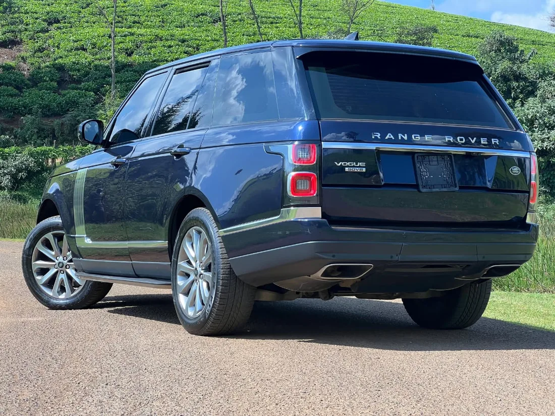 💥 Range Rover Vogue 2018 – Fully Loaded, Low Mileage 💥