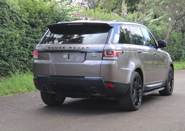 2016 Range Rover Sport – 7 Seater, Fully Loaded 🔥