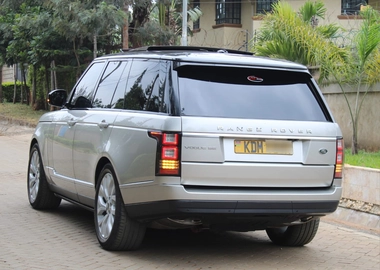 💥 2015 Range Rover Vogue SE – Luxury, Fully Loaded, CBD Nairobi 💥