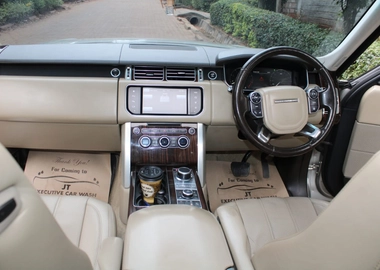 💥 2015 Range Rover Vogue SE – Luxury, Fully Loaded, CBD Nairobi 💥