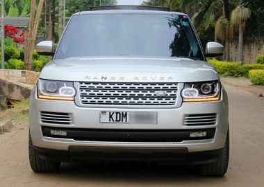 💥 2015 Range Rover Vogue SE – Luxury, Fully Loaded, CBD Nairobi 💥