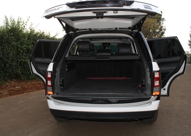 💥 Range Rover Vogue 2016 – 3000CC Diesel, Sunroof, Low Mileage 💥