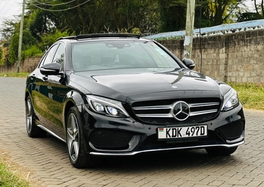 Mercedes-Benz C200 2016 – 1800cc, Full Spec, Panoramic Sunroof