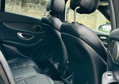 Mercedes-Benz C200 2016 – 1800cc, Full Spec, Panoramic Sunroof