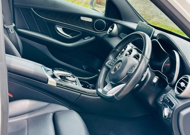 Mercedes-Benz C200 2017 – 1800cc, Full Spec, Panoramic Sunroof