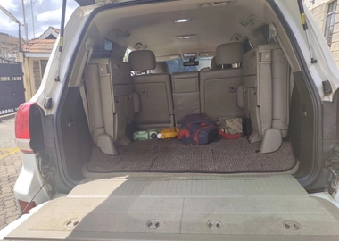 Toyota Land Cruiser V8 – 2008 | 4650cc Petrol | Fully Loaded | KES 3.2M (Negotiable)