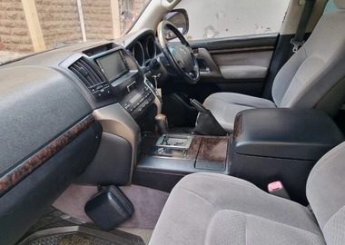 Toyota Land Cruiser V8 – 2008 | 4650cc Petrol | Fully Loaded | KES 3.55M (Negotiable)