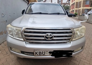 Toyota Land Cruiser V8 – 2008 | 4650cc Petrol | Fully Loaded | KES 3.55M (Negotiable)
